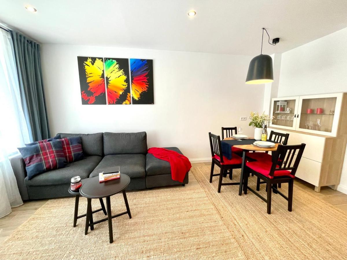 Riversidesuite. Cracovia Esterno foto